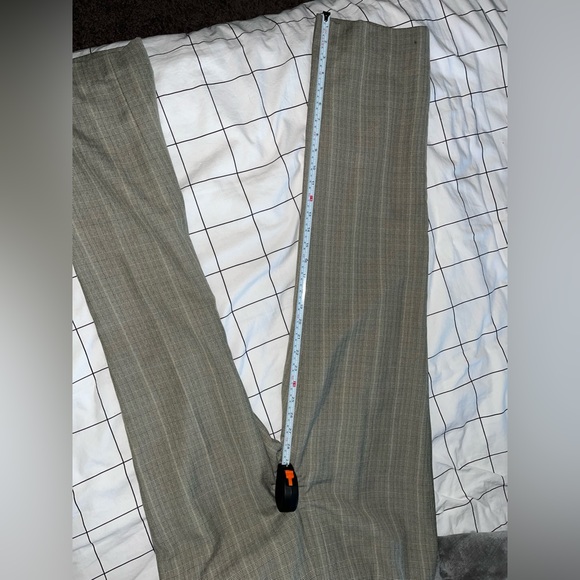 Size 4 Green Kasper Women's
Straight Leg Trouser - Picture 5 of 9